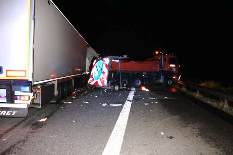 Es entstand hoher Sachschaden (Foto: Polizei)