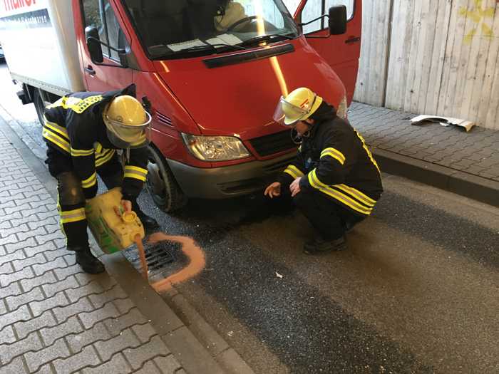 LKW koolidiert mit Unterführung am Suezkanal 2