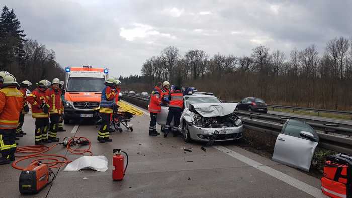 Einsatz auf der A5 - Die Freiwillige Feuerwehr Weingarten