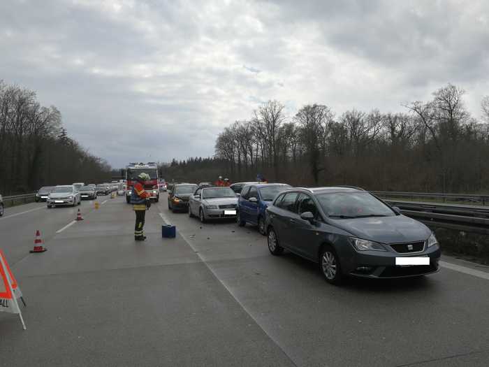 Einsatz auf der A5 - Die Freiwillige Feuerwehr Weingarten