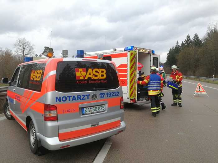 Einsatz auf der A5 - Die Freiwillige Feuerwehr Weingarten