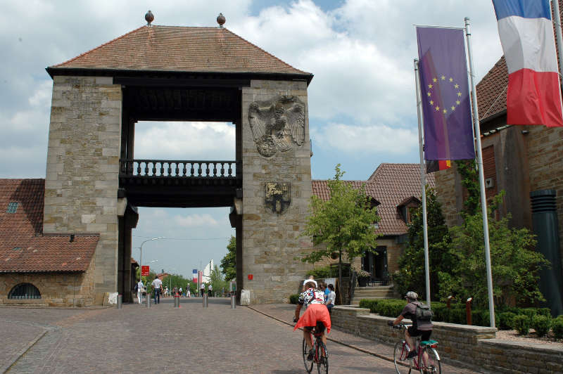 Deutsches Weintor in Schweigen (Foto: PR)