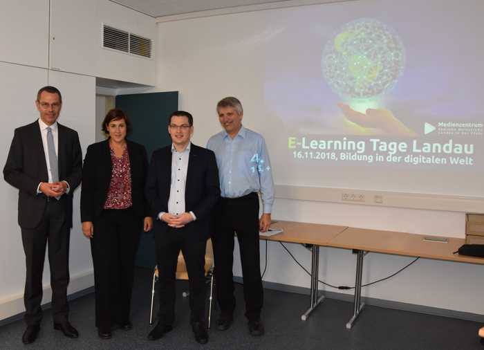 Bürgermeister Dr. Maximilian Ingenthron, die geschäftsführende Beauftragte des Zentrums für Lehrerbildung Landau an der Universität Koblenz-Landau, Dr. Karin Knop, der Leiter des Medienzentrums Südliche Weinstraße-Landau, Joachim Dieterich, und dessen Stellvertreter Norbert Sternemann (v.l.n.r.) bei der Eröffnung der 4. E-Learning Tage Landau Quelle: Landau in der Pfalz