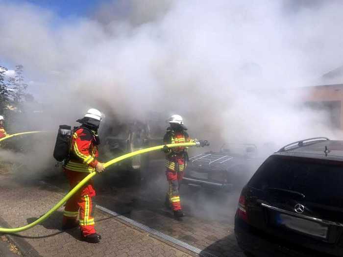 Garagenbrand 2 © Freiwillige Feuerwehr Bruchsal