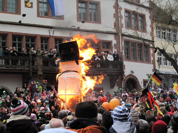 Der Weinheimer Sommertagsumzug (Foto: Stadt Weinheim)