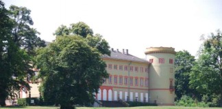 Das Herrnsheimer Schloss in Worms (Foto: Stadtverwaltung Worms)-