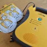 Defi Defibrillator AED Herzkreislaufstillstand Reanimatiion