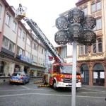 Mainz Schusterstraße Feuerwehr EinsatzFw Bürger besorgt wegen Taubenschutzanlage