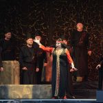 Szene aus Nabucco (Foto: Helmut Dell)