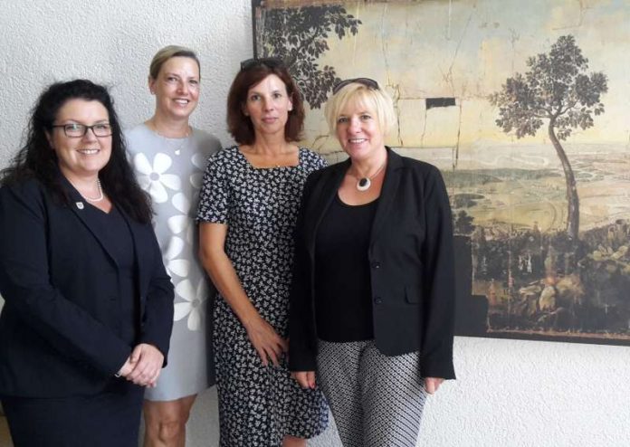 v.l.: Christiane Ludwig-Paul, Christine Deppert, Susanne Benyr und Birgit Heitland. (Foto: Stadt Bensheim)