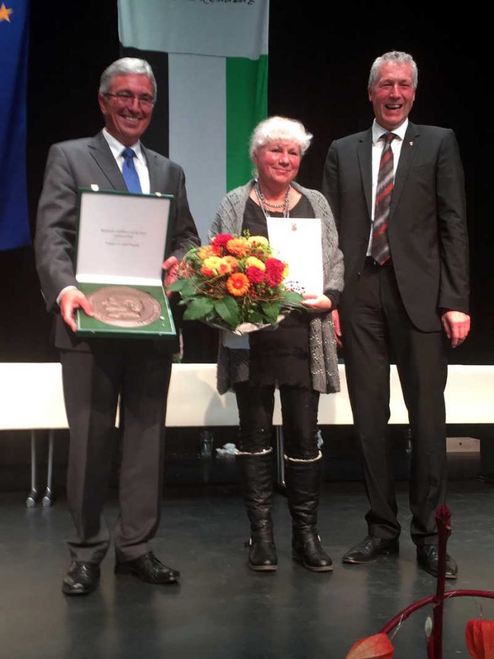 Gilda Klein-Kocksch erhält Freiherr-vom-Stein-Plakette