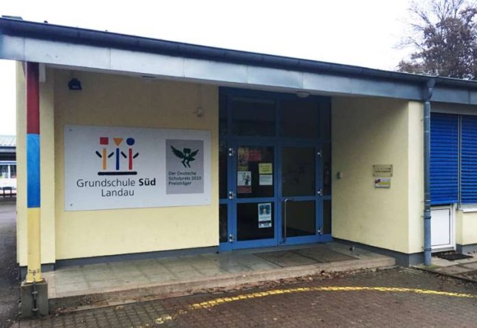 Die Grundschule Süd ist eine von zwei Landauer Grundschulen, die zeitnah mit zwei neuen Klassenräumen versorgt werden müssen. (Foto: Stadt Landau in der Pfalz)