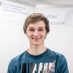 „Informationsgewinnung aus der Analyse der Positionsdaten von Smartphones“ hat Lukas Michel von der Martin-Luther-Schule in Rimbach erforscht. Damit belegte er beim Regionalwettbewerb Hessen/Bergstraße den ersten Platz im Fachgebiet Mathematik/Informatik. (Foto: BASF SE)