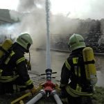 Symbolbild, Feuerwehr, Wasserwerfer