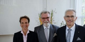 v.l.: Angelika Möhlig, Justizminister Herbert Mertin und Dr. Detlef Winter. (Foto: Staatsanwaltschaft Landau)