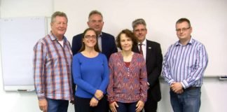 Damen (v.l.): Dr. Anna Meinhardt und Dr. Monika Tigl, Herren (v.l.): Willi Dörfler, Thomas Dangl, Michael Kurz und Jochen Dörr (Foto: DRK KV Vorderpfalz)