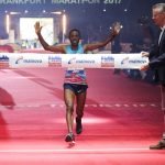 Der Äthiopier Shure Kitata Tola gewinnt Mainova Frankfurt Marathon 2017 (Foto: Victah Sailer / www.photorun.net)