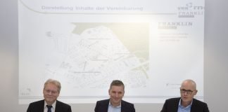 v.l. Volkhard Malik, VRN Geschäftsführer, Martin In der Beek, Techn. Geschäftsführer rnv, Achim Judt, Geschäftsführer MWSP (Foto: rnv/Nikola Neven Haubner)