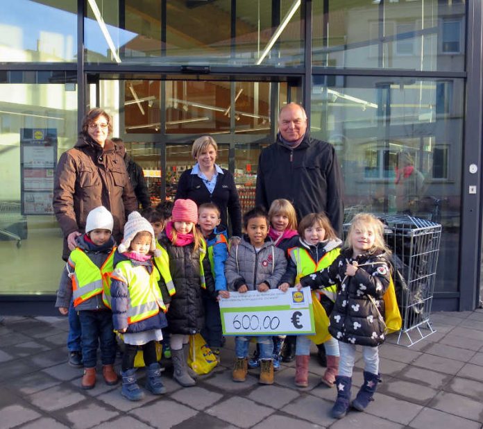 Die Kita Hetzelstift freut sich über 600 Euro. (Foto: Stadtverwaltung Neustadt)