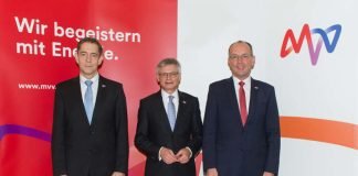 Bilanz-Pressekonferenz 2017 der MVV Energie AG in Frankfurt mit dem Vorstand des Mannheimer Energieunternehmens: v.l.n.r. Dr. Hansjörg Roll, Dr. Georg Müller und Ralf Klöpfer (Foto: MVV-Pressebild)