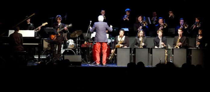 Das Mannheim Jazz Orchestra (Leitung: Prof. Jürgen Seefelder)