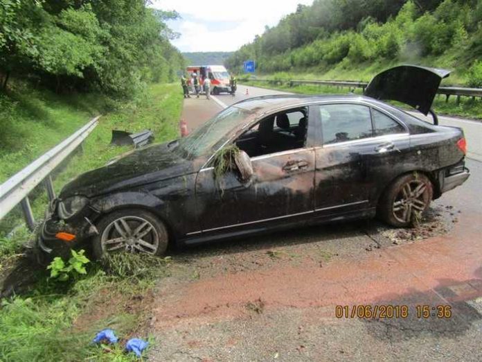 Montierte Winterreifen und Aquaplaning waren der Grund für diesen Unfall