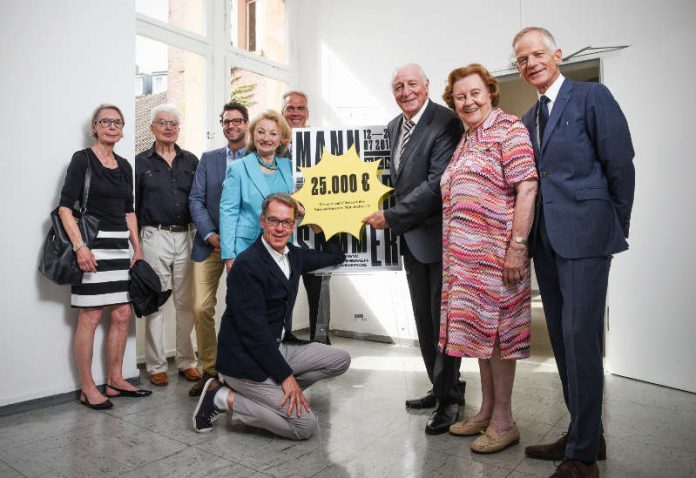 v.l.: Margoth Werner, Richard Dietmann, Christian Haas, Helen Heberer, Albrecht Puhlmann (vorn), Matthias Bretschneider, Prof. Dr. Achim Weizel, Ulla Hofmann, Andreas Hilgenstock (Foto: Christian Kleiner)