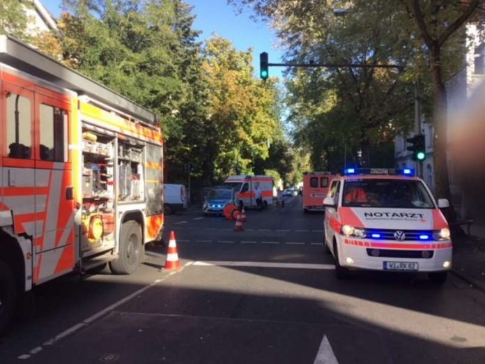 Emser Straße Ecke Riederbergstraße (Foto: Feuerwehr Wiesbaden)