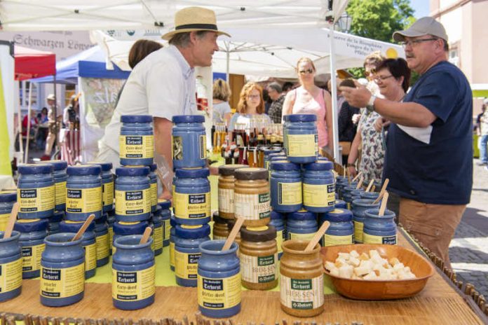 deutsch-französischer Bauernmarkt - Senf