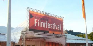 Festivalzelt in Heidelberg (Foto: Hannes Blank)