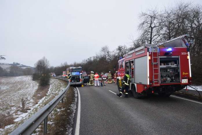 Artikel: Frontalzusammenstoß im Gegenverkehr