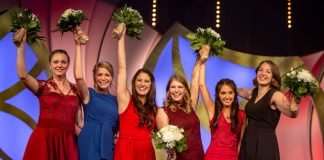 Laura Gerhardt (Mosel), Julia Sophie Böcklen (Württemberg), Angelina Vogt (Nahe), Katharina Bausch (Rheingau), Carolin Hillenbrand (Hessische Bergstraße) und Miriam Kaltenbach (Baden) und stehen im Finale zur Wahl der 71. Deutschen Weinkönigin (Foto: DWI)