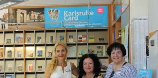 Das Team der Tourist-Information freut sich auf den Umzug (Foto: KTG Karlsruhe Tourismus GmbH)