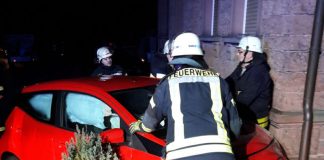 Die Unfallstelle (Foto: Feuerwehr VG Lambrecht)