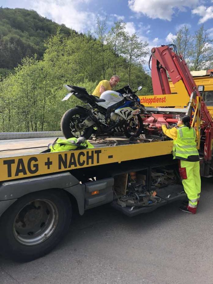 Landau: Motorradkontrollen im Wellbachtal