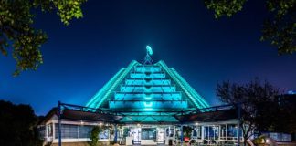 Planetarium Mannheim bei Nacht (Foto: Christian Gaier)