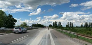 Zement auf der Autobahn (Foto: Polizei RLP)