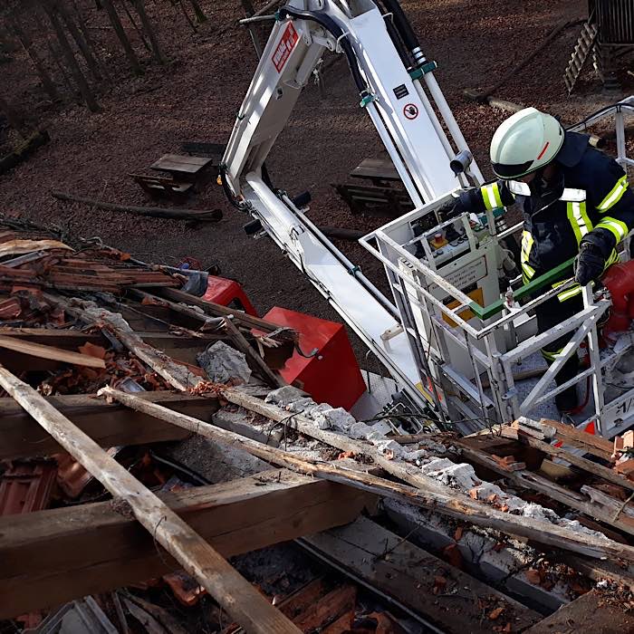 Einsatz an der Totenkopfhütte (Foto: Feuerwehr Neustadt)