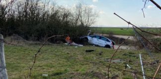 Unfall A61 mit überschlagendem PKW (Foto: Polizei RLP)