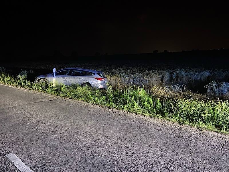 Verunfalltes Fahrzeug (Foto: Polizei RLP)